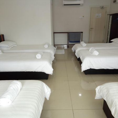 โรงแรมมูเทียร่า Kgmbb Malacca ภายนอก รูปภาพ