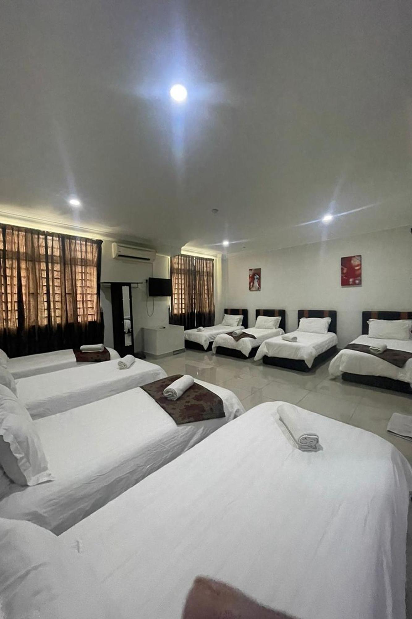 โรงแรมมูเทียร่า Kgmbb Malacca ภายนอก รูปภาพ